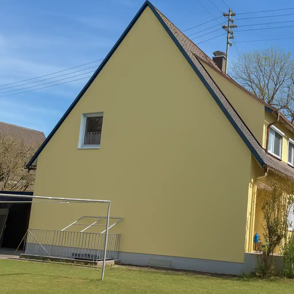 Fassadenrenovierung nach einem Schaden in Augsburg