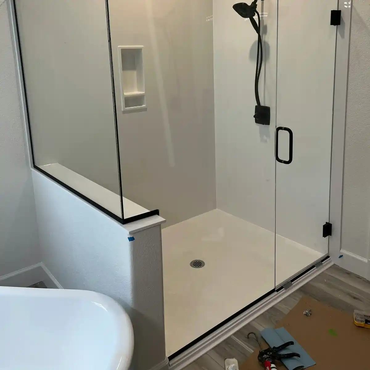 Moderne Badsanierung München hochwertige Ausstattung